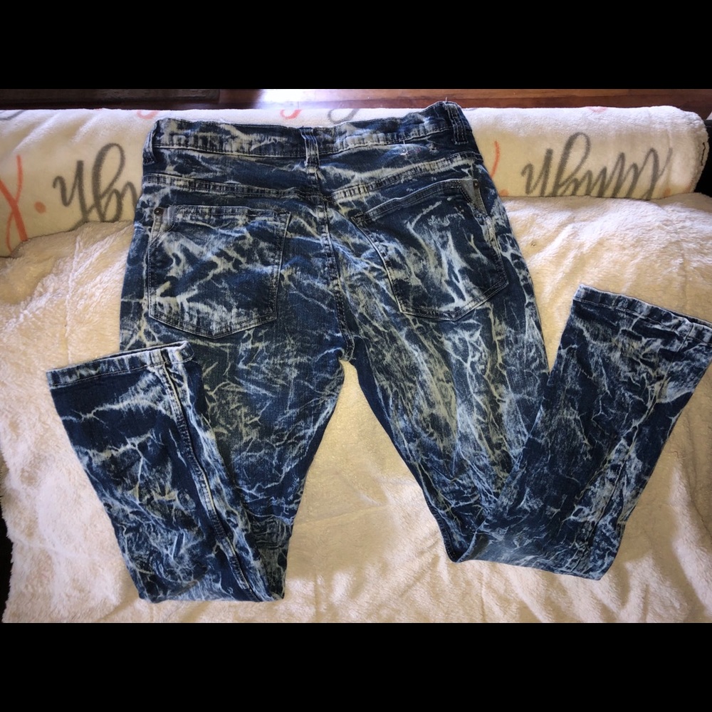 Men’s Free Planet Jeans
